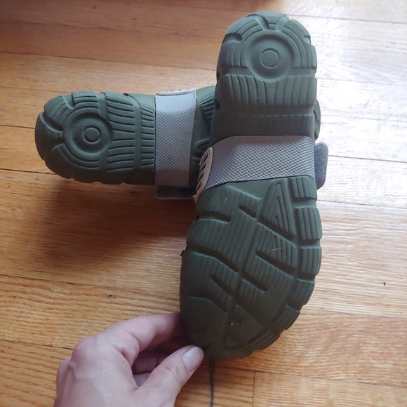 Ladies Croc style shoes size 6 - Picture 4 of 4